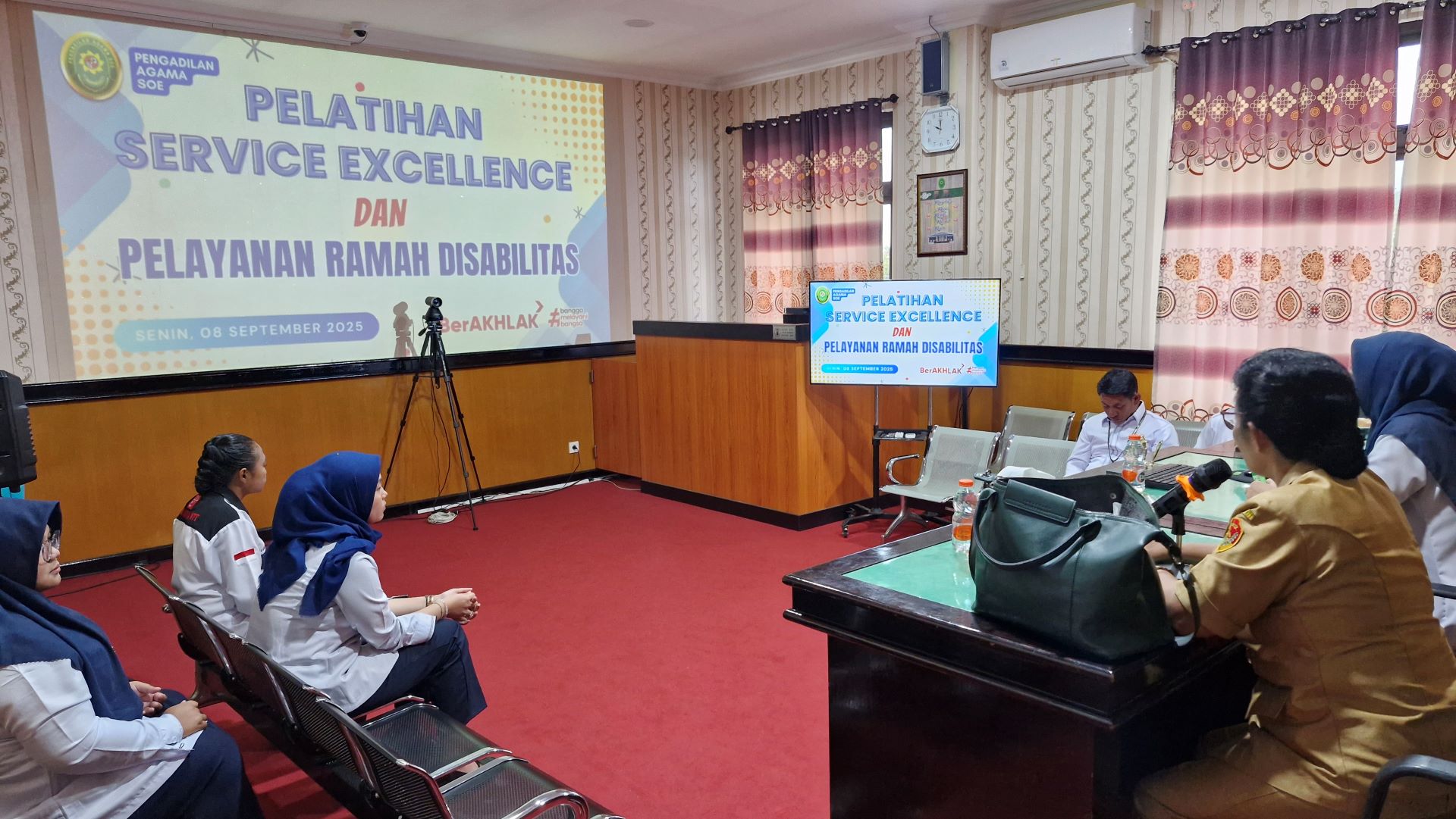 Melayani Tanpa Batas! Pengadilan Agama Soe Ikuti Service Excellent dan Layanan Ramah Disabilitas (08/09/25)