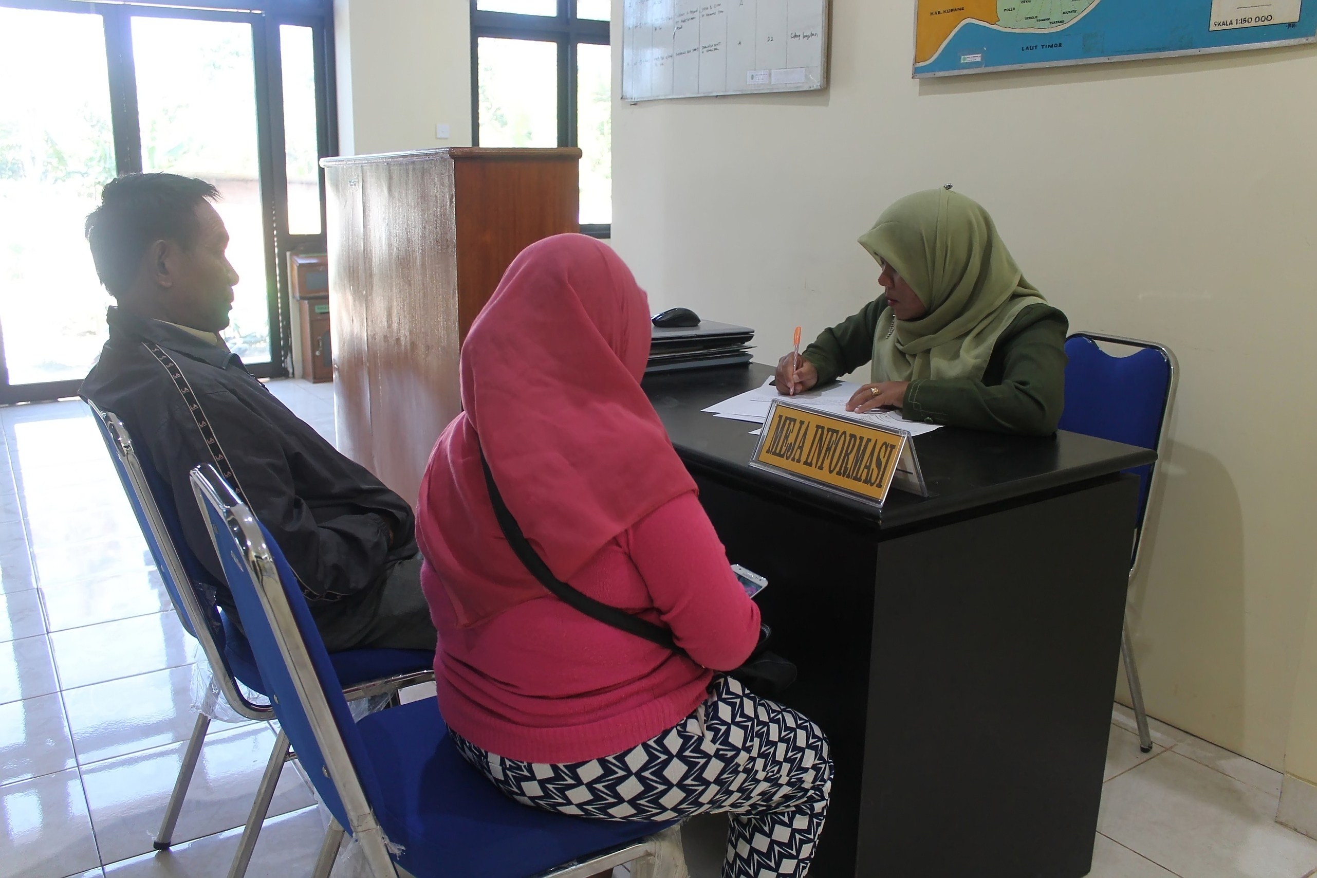 Memberikan Informasi Kepada Pencari Keadilan